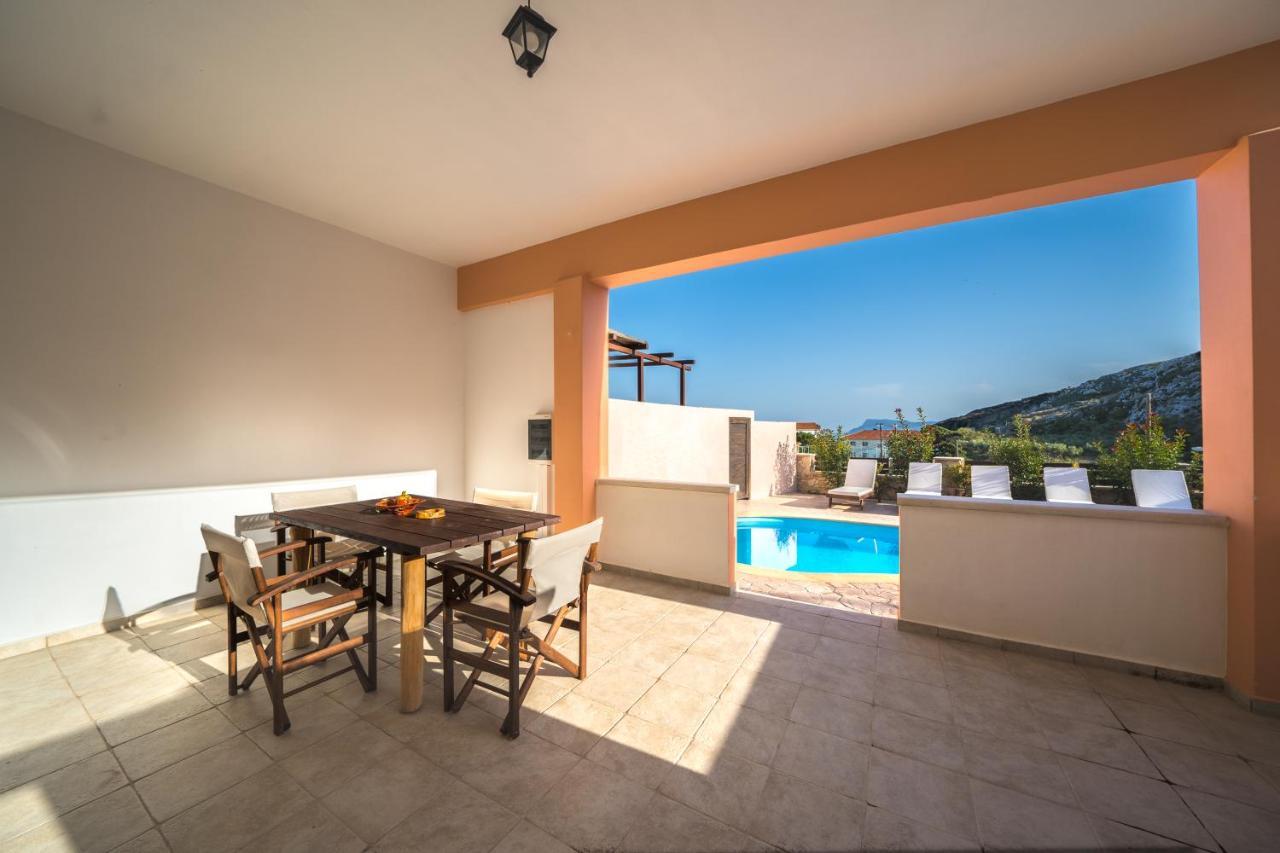 Villa Nemesis à Plátanos Extérieur photo